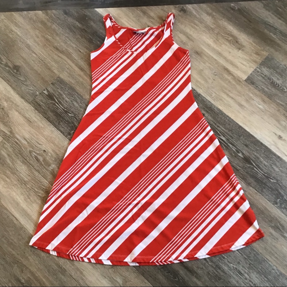 💥2/$20💥Fun striped jersey knit tank dress, EUC